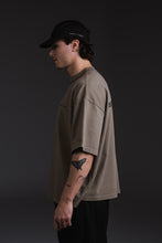 Load image into Gallery viewer, SETTER® &quot;AFFILIATED&quot; T-SHIRT - TAUPE LATTE
